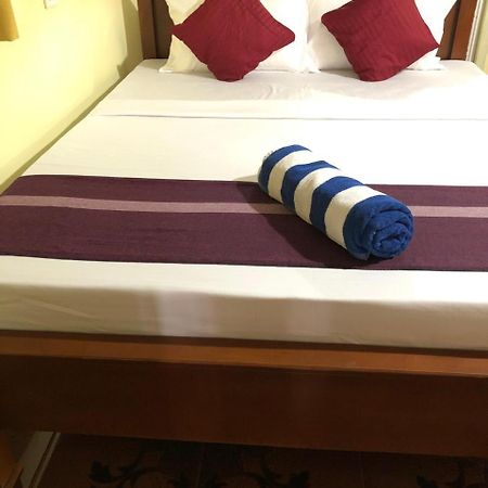 Cape Grace Apartment Dikwella Bagian luar foto